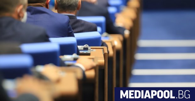 Липсата на кворум провали заседанието на Народното събрание в сряда