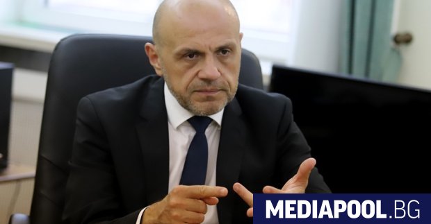 Оставката на правителството е била безсмислена защото не е имало