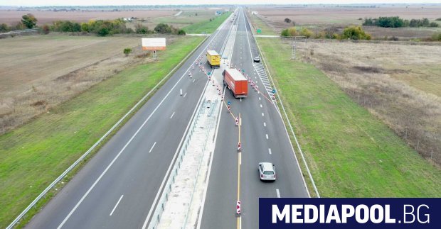 Завърши ремонтът на 12 км от магистрала Тракия за над