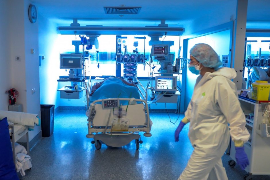Промяна в плана: Големите болници отцепват Covid-зони с по 200 легла