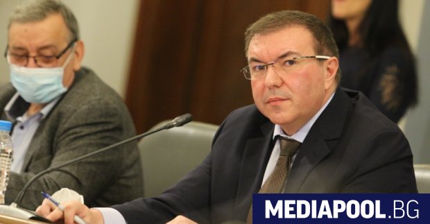 Здравните власти отчетоха първи крехки признаци че епидемията започва да