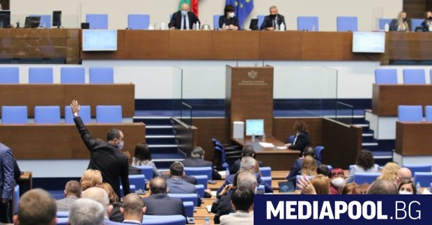 Парламентът отхвърли ветото на президента върху разпоредби от промените в