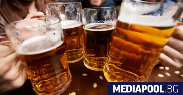 Повече от половината българи 53 консумират бира поне веднъж седмично