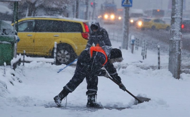 185 снегорина в София и пак на места непочистени булеварди