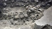 Стена от 119 човешки черепа, включително и на деца, бе открита в Мексико