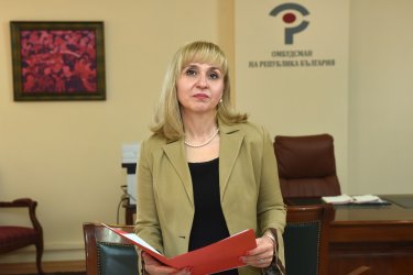 Хората се оплакват на омбудсмана най-много за водата, парното и пенсиите