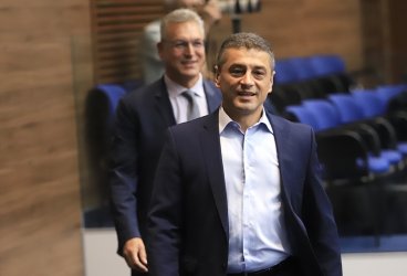 Отцепник от БСП създава нова лява партия