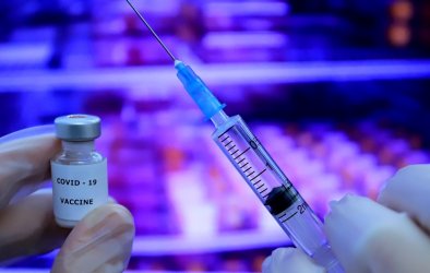 Европол предупреди за опасност от измами с фалшиви ваксини