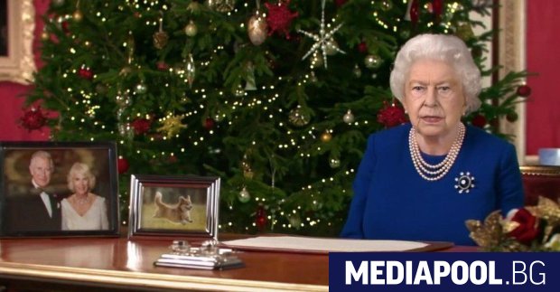 Докато английската кралица Елизабет II традиционно отправя своя поздрав за
