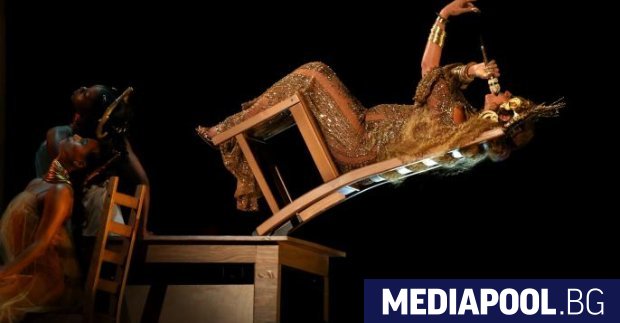 Церемонията за наградите Грами която трябваше да се състои на