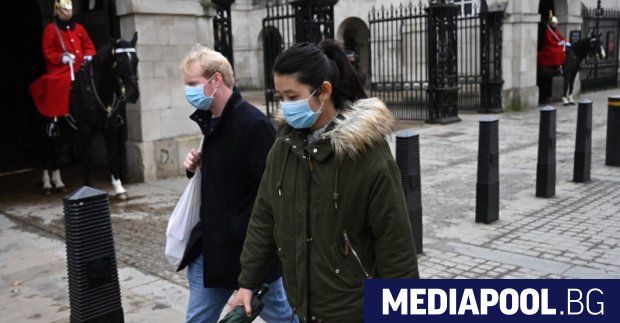 Великобритания регистрира рекордните над 41 000 нови случая на коронавирус