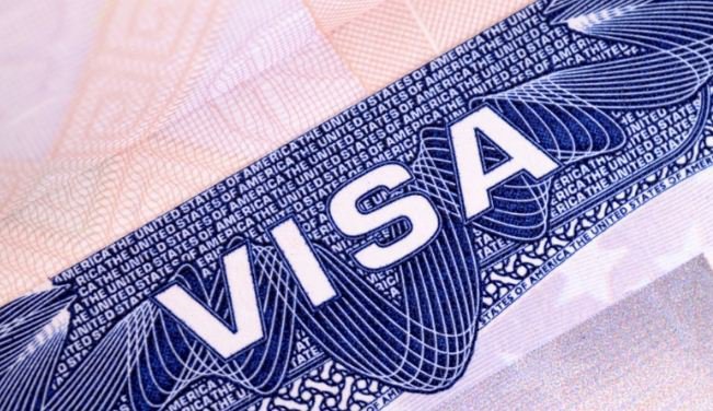 ЕК отчита, че за първи път отказите на визи за САЩ за българи са под 10 на сто