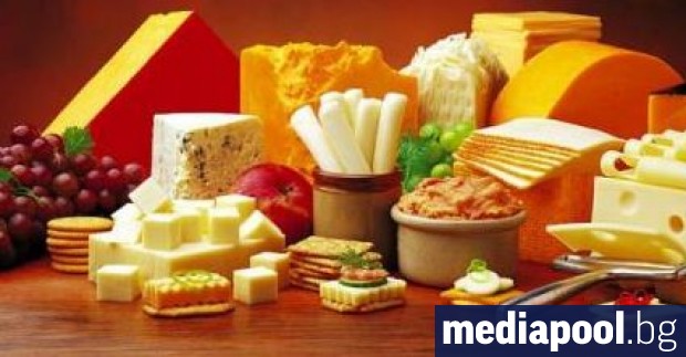България се сети да защитава българското кисело мляко и бяло