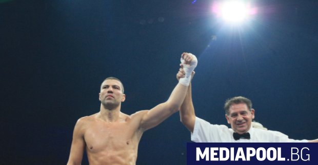 Българският боксьор Тервел Пулев записа 16 та поредна победа в полутежката