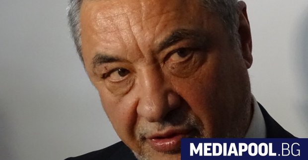 Съпредседателят на Обединени патриоти Валери Симеонов е имал право да