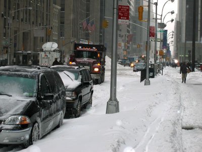 Снежна буря блокира Ню Йорк