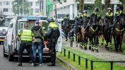 Сблъсъци с полицията през втората нощ на полицейския час в Нидерландия