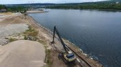 Проверява се укрит ли е течът от отпадната тръба във Варненското езеро