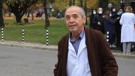 Оставка в АБВ след разнобоя за Мангъров