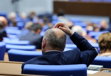 Народното събрание ще бъде закрито на 25 март, от 8 до 24 март - ваканция