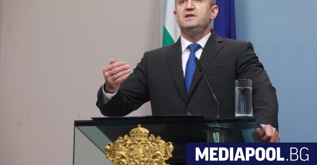Президентът Румен Радев сезира Конституционния съд КС с искане законовите