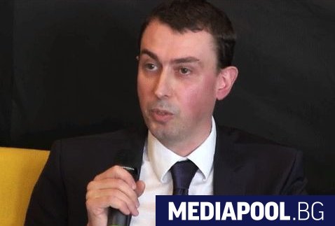 Столична община продължава да прехвърля във всевъзможни посоки вината за