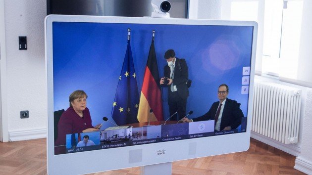 Канцлерът Меркел по време на видеозаседанието за коронавируса