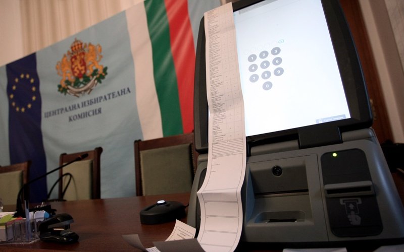 Софтуер няма да допуска последователно гласуване с една и съща смарт карта на изборите