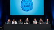 Водачите на Трифонов засега: Повече сценаристи и по-малко експерти