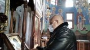 Борисов докато обикаля манастири: Дойдат ли БСП и ДПС фондовете и програмите заминават