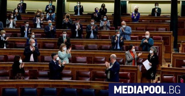 Испанските депутати легализираха евтаназията и подпомогнатото самоубийство за хора които