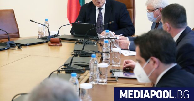 Премиерът Бойко Борисов отчете че правителството е подкрепило бизнеса с
