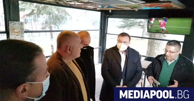Премиерът Бойко Борисов проведе традиционния си съботен тур из страната