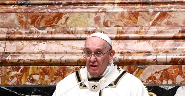 Папа Франциск замина от Рим на историческо посещение в Ирак