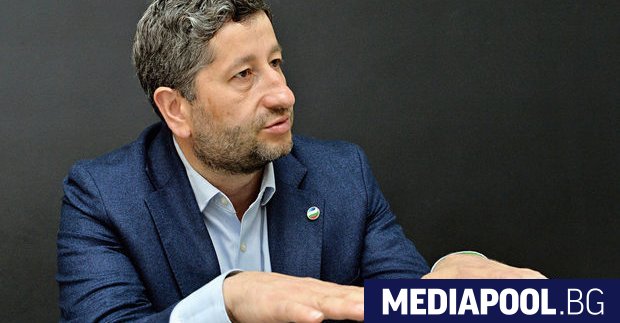 Обединението Демократична България призова Централната избирателна комисия ЦИК да се