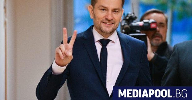 Словашкият министър председател Игор Матович заяви че е готов да подаде