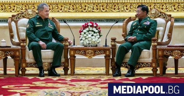 Русия желае да укрепи военните си връзки с Мианма, съобщиха