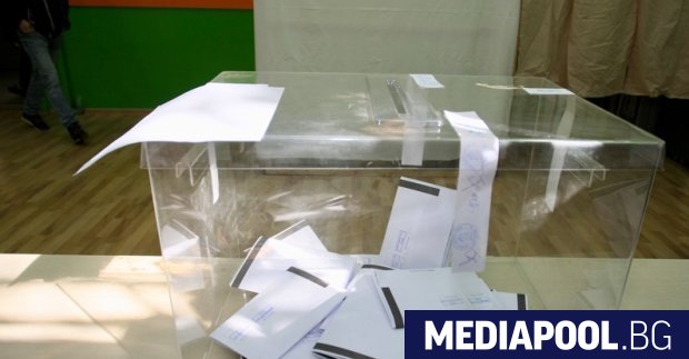 Централната избирателна комисия назначи съставите на секционните избирателни комисии извън