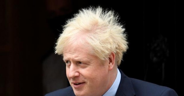 Британският премиер Борис Джонсън заяви че от посетителите на пъбовете