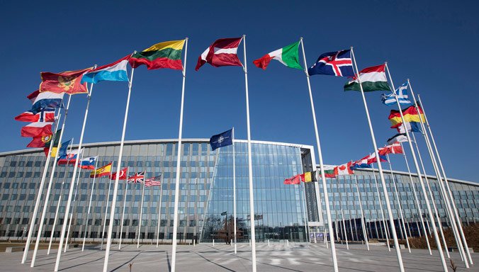 НАТО подготвя "зона без вирус" за срещата си на върха