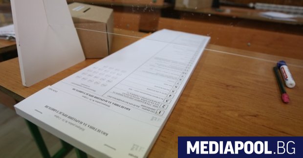 Преференции за кандидати разместват партийните листи в страната и депутати