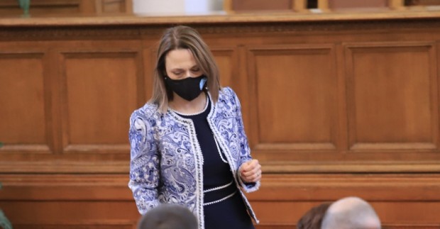 Депутатът от Има такъв народ Ива Митева Рупчева е новият