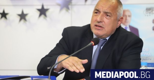 Премиерът в оставка и в отпуск Бойко Борисов се появи