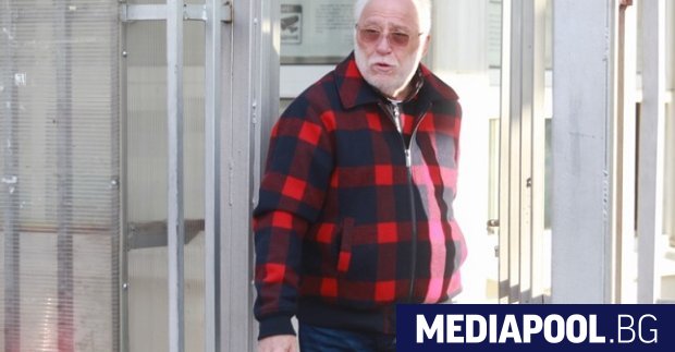 Компанията Емко на оръжейния търговец Емилиян Гебрев оспори официално версията