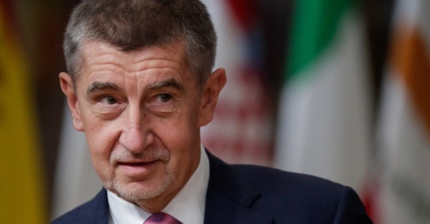 Чехия експулсира 18 служители в посолството на Русия в Прага