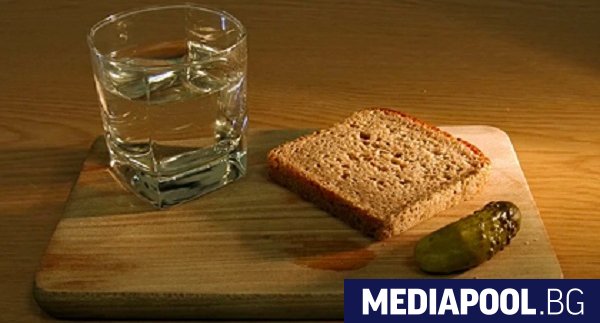Учени от Новосибирск случайно създадоха водка която не предизвиква махмурлук