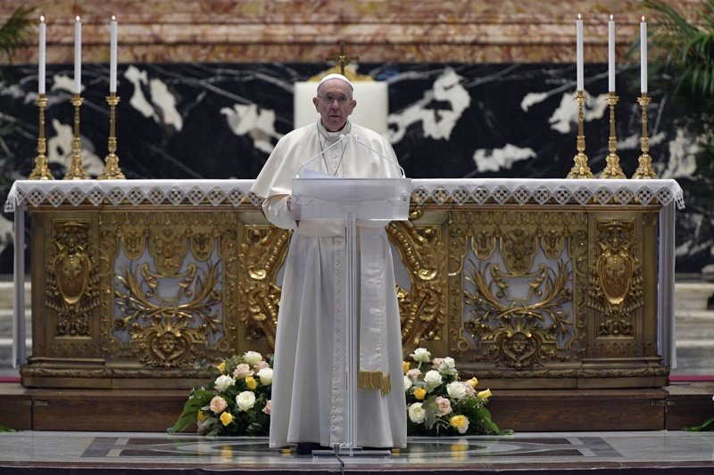 Папата призова за край на конфликтите и справедливо разпределение на ваксините