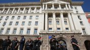 Порицаният словенски институт: Шпионският скандал е фарс, а корупцията - норма