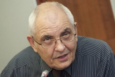 Димитър Димитров, ЦИК: Забраната да се гласува с хартиена бюлетина е скандална