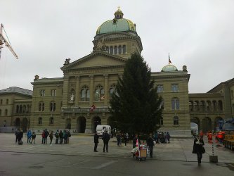 Отпада карантината за български граждани, пристигащи в Швейцария и Лихтенщайн